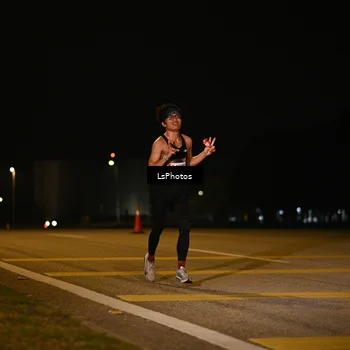 Runner Photo 7560975