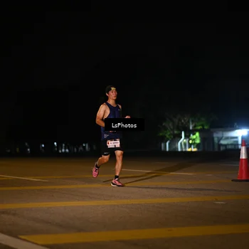Runner Photo 7560990