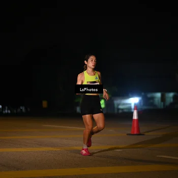 Runner Photo 7561003