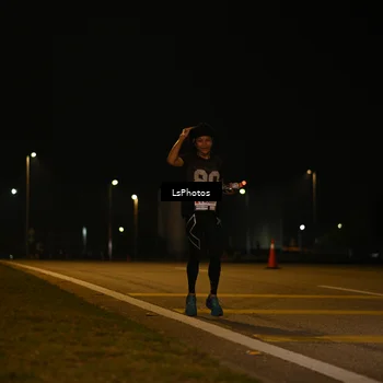 Runner Photo 7561004