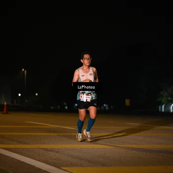 Runner Photo 7561011