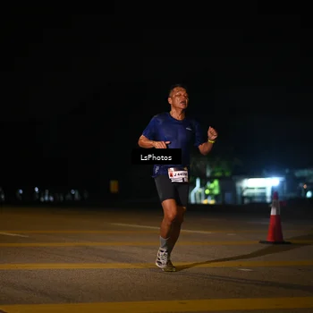 Runner Photo 7561018