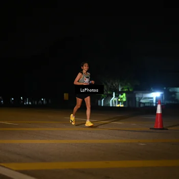 Runner Photo 7561033