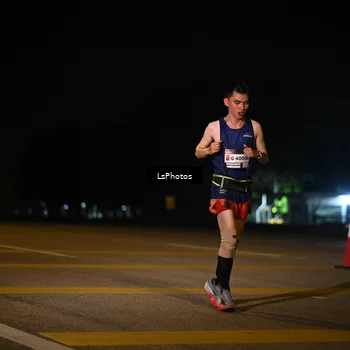 Runner Photo 7561035