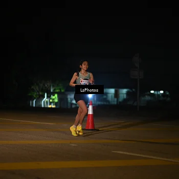 Runner Photo 7561037