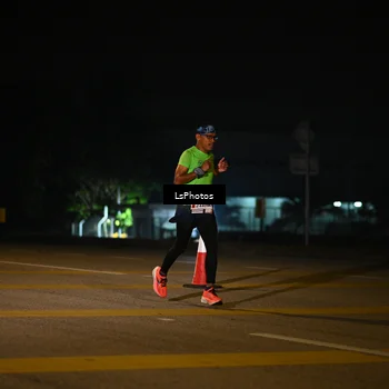 Runner Photo 7561045