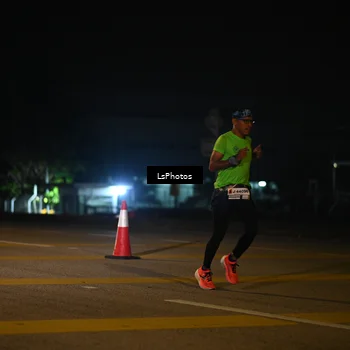 Runner Photo 7561046