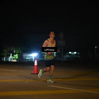 Runner Photo 7561050