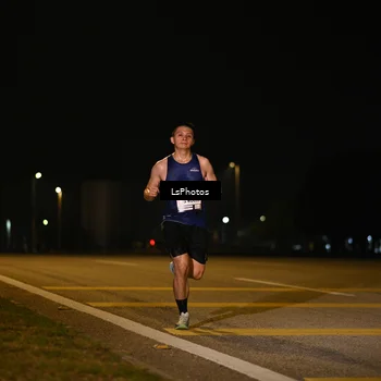 Runner Photo 7561052