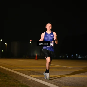 Runner Photo 7561056