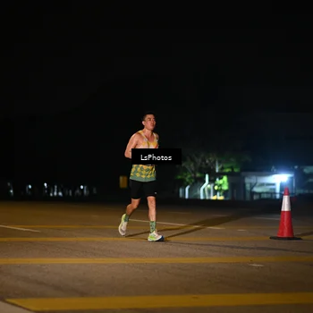 Runner Photo 7561060