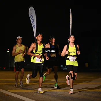 Runner Photo 7561063