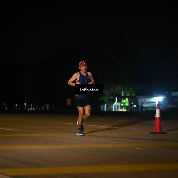 Runner Photo 7561068