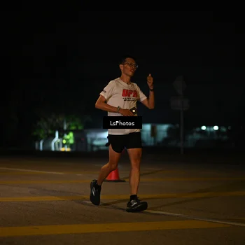 Runner Photo 7561075