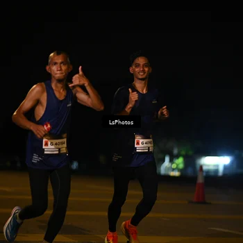 Runner Photo 7561080