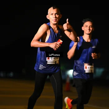 Runner Photo 7561085
