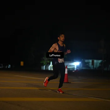 Runner Photo 7561094