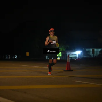Runner Photo 7561096
