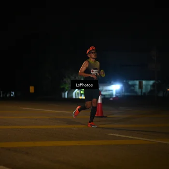 Runner Photo 7561098