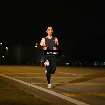 Runner Photo 7561103