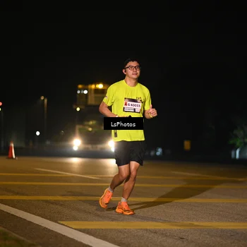 Runner Photo 7561128
