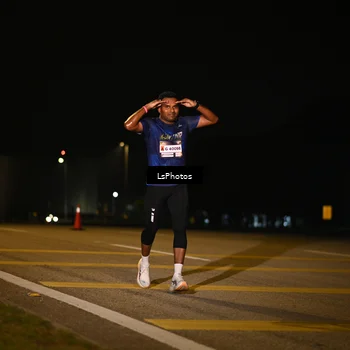 Runner Photo 7561130