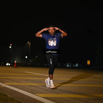 Runner Photo 7561134