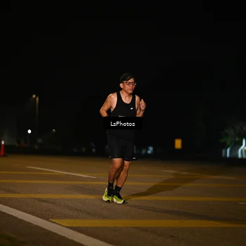 Runner Photo 7561139