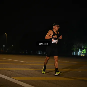 Runner Photo 7561142