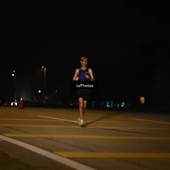 Runner Photo 7561150