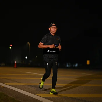 Runner Photo 7561159