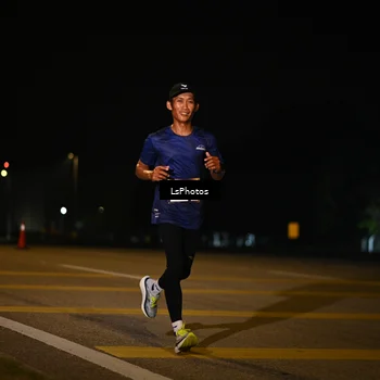 Runner Photo 7561169