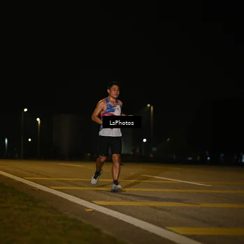 Runner Photo 7561178