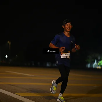 Runner Photo 7561187