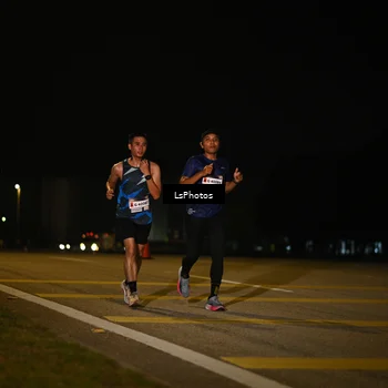 Runner Photo 7561188