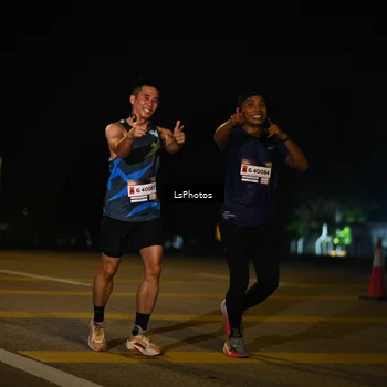 Runner Photo 7561194
