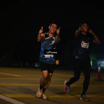 Runner Photo 7561196