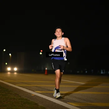 Runner Photo 7561203