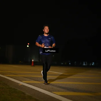 Runner Photo 7561206