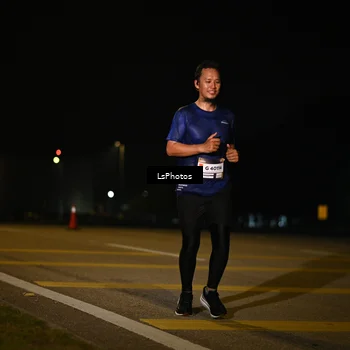 Runner Photo 7561211