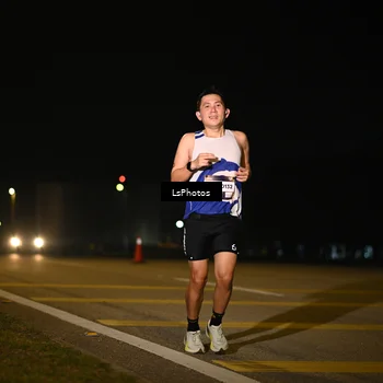 Runner Photo 7561217