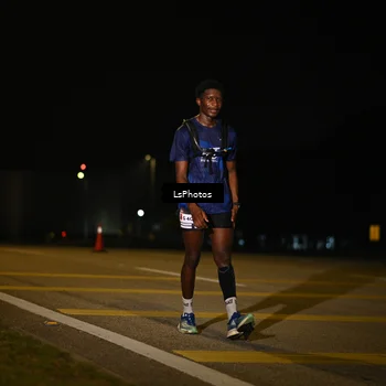 Runner Photo 7561247
