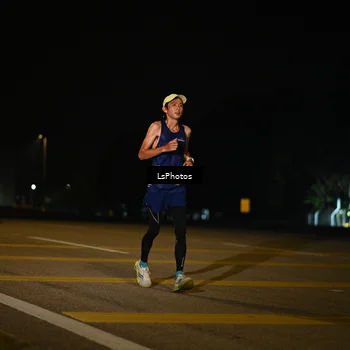 Runner Photo 7561280