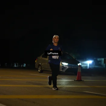 Runner Photo 7561296