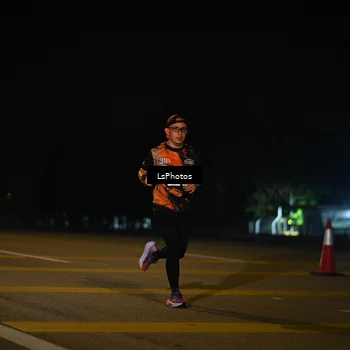 Runner Photo 7561336
