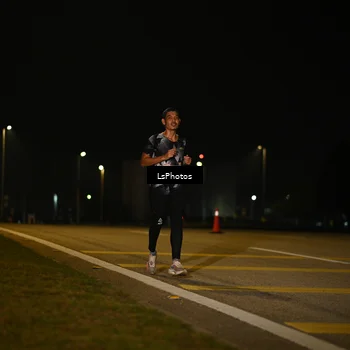Runner Photo 7561359