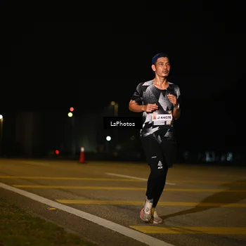 Runner Photo 7561364