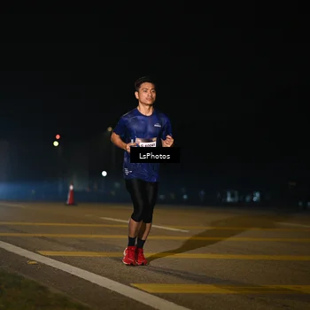Runner Photo 7561375