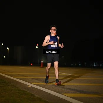 Runner Photo 7561390