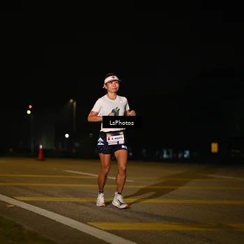 Runner Photo 7561408